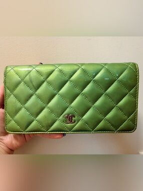 *Authentic* CHANEL - Quilted Patent Leather Continental Wallet